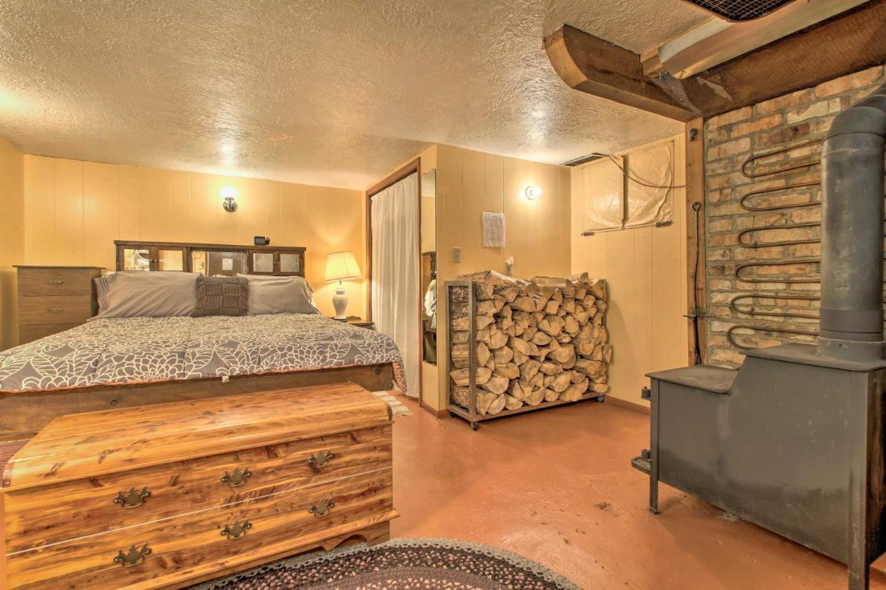 Cozy Home With Hot Tub Half Mi To Salmon River! Bagian luar foto