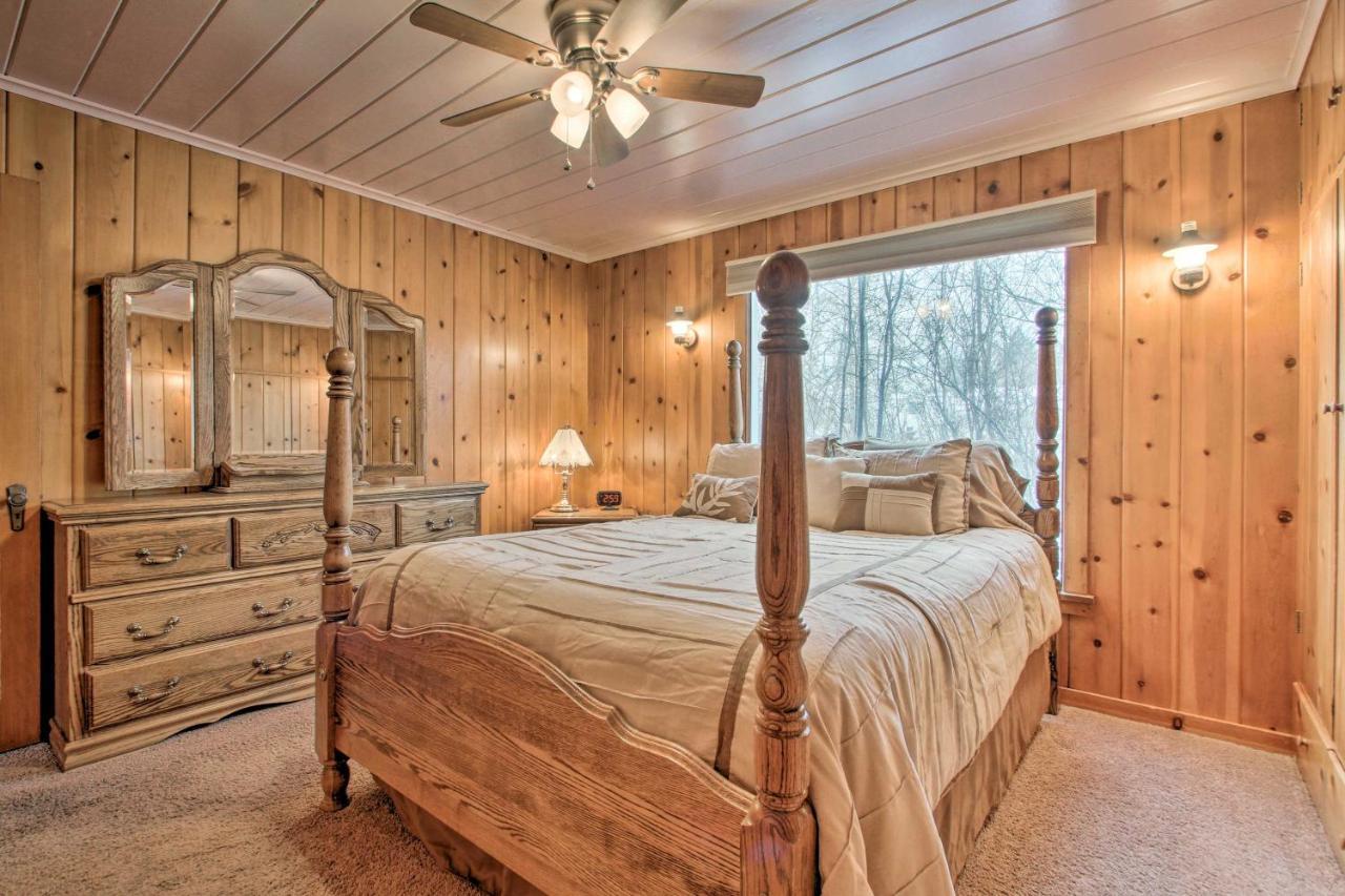Cozy Home With Hot Tub Half Mi To Salmon River! Bagian luar foto