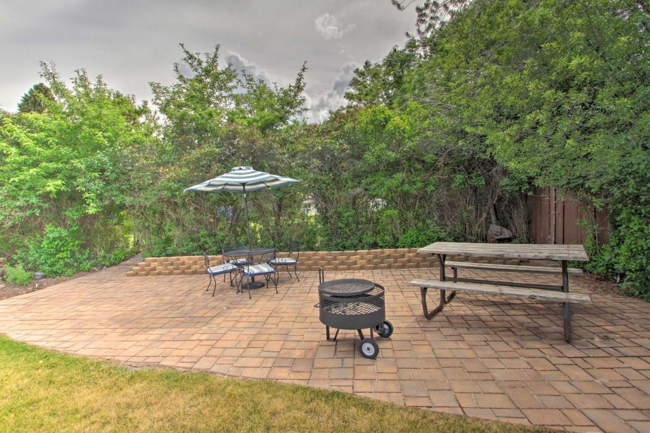 Cozy Home With Hot Tub Half Mi To Salmon River! Bagian luar foto